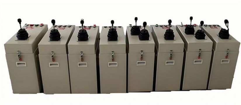 點擊查看詳細信息<br>標題：七、QT6S工業橋機主令控制器型聯動控制臺 閱讀次數：354